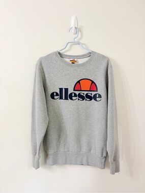 ELLESSE Spell Out Graphic Grey Sweatshirt Mens Small Athleisure Activewear Euro